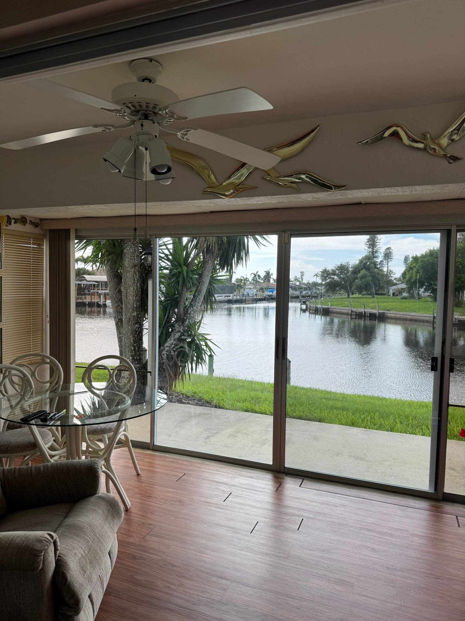 Bradenton - Screened lanai with waterfront view