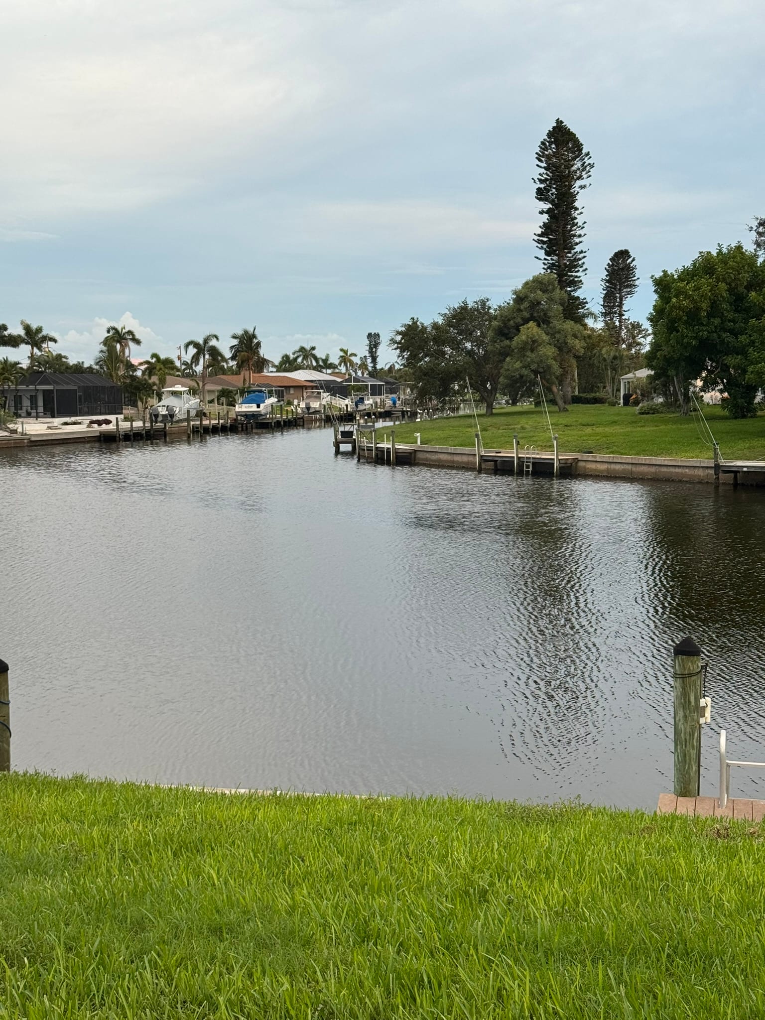 Bradenton - Waterfront backyard with boat dock